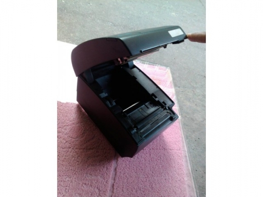 เครื่องปริ้นสลิปแบบทนความร้อน SNBC BTP R580 สภาพสวย ติดตั้งไดร์เวอร์ใช้งานได้ปกติดีครับ อุปกรณ์ครบ สนใจโทรมาคุยกันครับ