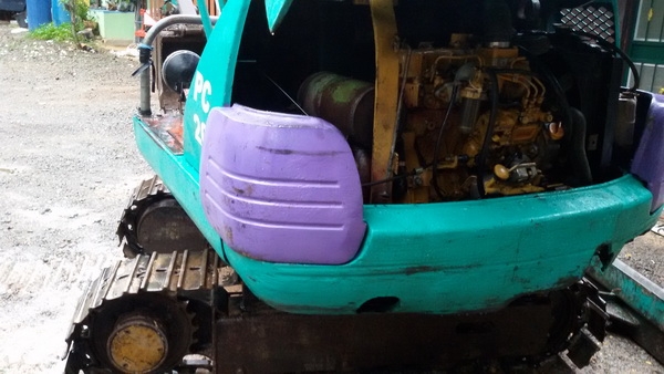 ขายรถขุด แมคโครเล็ก KOMATSU PC20-7 สภาพพร้อมใช้ราคาเบาๆ