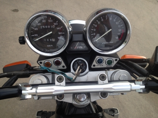 Yamaha XJR400 ประกอบ 7/57 เก็บงานแล้ว กริฟๆ พร้อมใช้