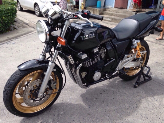 Yamaha XJR400 ประกอบ 7/57 เก็บงานแล้ว กริฟๆ พร้อมใช้