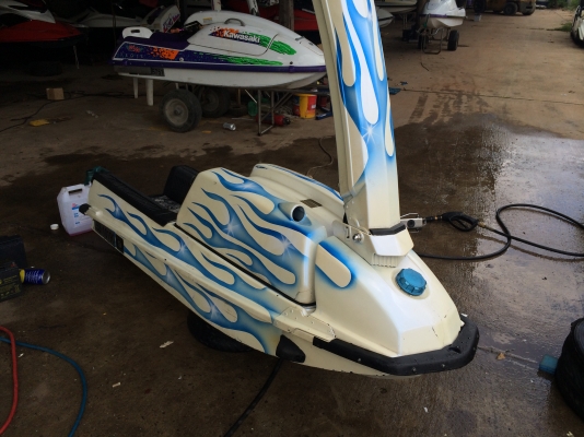 เจ็ทสกียืน คาวา 550