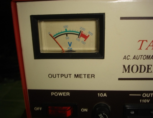 ขายหม้อแปลงไฟ AC 220V - 110V,110v - 220v TAKAMURA ขนาด 1000VA