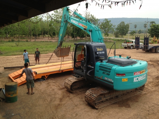 ขายหางเทเลอร์  ต่อใหม่  บรรทุกรถแม็คโคร  200-320