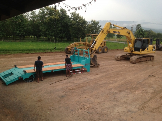 ขายหางเทเลอร์  ต่อใหม่  บรรทุกรถแม็คโคร  200-320