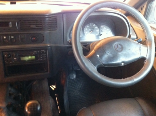 BENZ MB 100 ดีเซล 2.9 เกียร์ธรรมดา รถสวยเดิมขายถูกด่วน โทร 0957083804