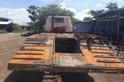 ขาย เทลเลอร์ นิสสัน UD 2 เพลา คานใหญ่ ครัชซีใหญ่ ยางใช้งานได้ดี เครื่องCW41 เทอร์โบ หางเทลเลอร์ มีไม้ปูพื้นพร้อมใช้ หมายเหตุ เดิมๆทั้งหมด