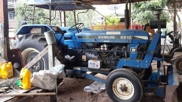 ขายรถไถ ฟร์อด6610 เสื้อลาย NEWHOLLAN สภาพพร้อมงานทะเบียน58 เครื่องฟิต อุปกรณ์ครบ ผาน7 ขายรถไถ ฟร์อด6610 เสื้อลาย NEWHOLLAN สภาพพร้อมงานทะเบียน58 เครื่องฟิต อุปกรณ์ครบ ผาน7