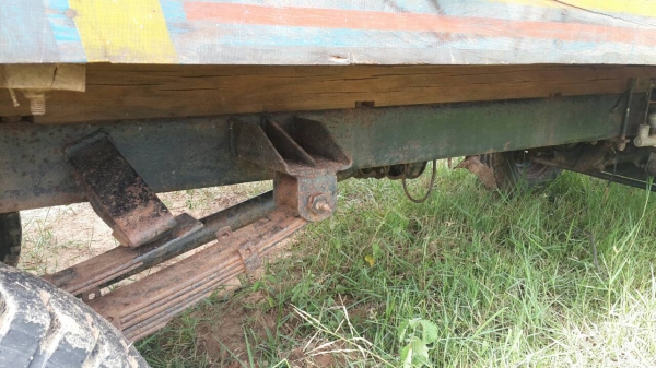 ขายรถการเกษตร อีแต๋น เล่มทะเบียนพร้อมชุดโอน เครื่อง ET110 สภาพพร้อมใช้งาน 5เกียร์เดินหน้า ขายรถการเกษตร อีแต๋น เล่มทะเบียนพร้อมชุดโอน เครื่อง ET110 สภาพพร้อมใช้งาน 5เกียร์เดินหน้า