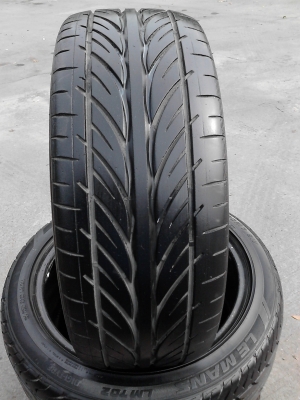 215/45R17 HANKOOK VENTUS V12 EVO ปี2011 มี 1 เส้น สวย หนา ไม่มีปะ TEL.081-427-3941 215/45R17 HANKOOK VENTUS V12 EVO ปี2011 มี 1 เส้น สวย หนา ไม่มีปะ TEL.081-427-3941