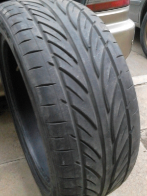 215/45R17 HANKOOK VENTUS V12 EVO ปี2011 มี 1 เส้น สวย หนา ไม่มีปะ TEL.081-427-3941 215/45R17 HANKOOK VENTUS V12 EVO ปี2011 มี 1 เส้น สวย หนา ไม่มีปะ TEL.081-427-3941
