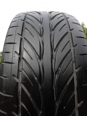 215/45R17 HANKOOK VENTUS V12 EVO ปี2011 มี 1 เส้น สวย หนา ไม่มีปะ TEL.081-427-3941 215/45R17 HANKOOK VENTUS V12 EVO ปี2011 มี 1 เส้น สวย หนา ไม่มีปะ TEL.081-427-3941