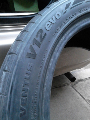 215/45R17 HANKOOK VENTUS V12 EVO ปี2011 มี 1 เส้น สวย หนา ไม่มีปะ TEL.081-427-3941 215/45R17 HANKOOK VENTUS V12 EVO ปี2011 มี 1 เส้น สวย หนา ไม่มีปะ TEL.081-427-3941