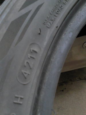 215/45R17 HANKOOK VENTUS V12 EVO ปี2011 มี 1 เส้น สวย หนา ไม่มีปะ TEL.081-427-3941 215/45R17 HANKOOK VENTUS V12 EVO ปี2011 มี 1 เส้น สวย หนา ไม่มีปะ TEL.081-427-3941