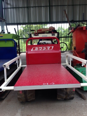 รถแทกเดินตาม