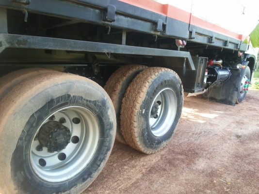 ขายถูก   รถบรรทุก 10 ล้อ  HINO  MEGA  FM2P