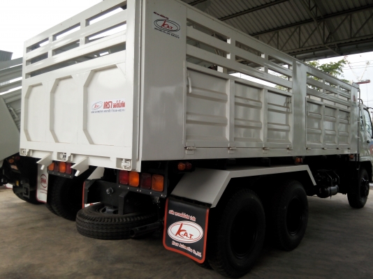 ขายดาวน์รถใหม่ป้ายแดง รถบรรทุก 10 ล้อดัมพ์เดี่ยว มิตซูบิชิ ยูโรทรี FN62FM1 RDH1 240 แรงม้า ดาวน์ 15\% แถมประกันชั้น 1 ฟรี ขายดาวน์ 387000 ราคารถ 2580000