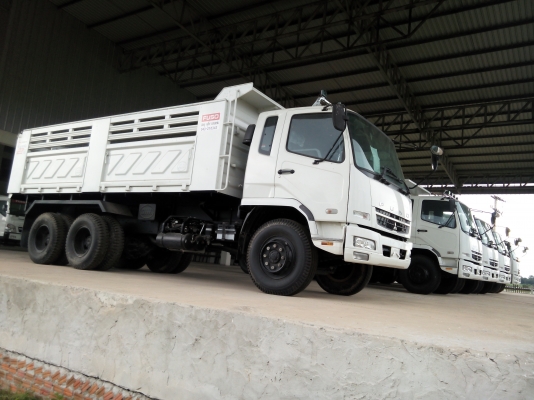 ขายดาวน์รถใหม่ป้ายแดง รถบรรทุก 10 ล้อดัมพ์เดี่ยว มิตซูบิชิ ยูโรทรี FN62FM1 RDH1 240 แรงม้า ดาวน์ 15\% แถมประกันชั้น 1 ฟรี ขายดาวน์ 387000 ราคารถ 2580000