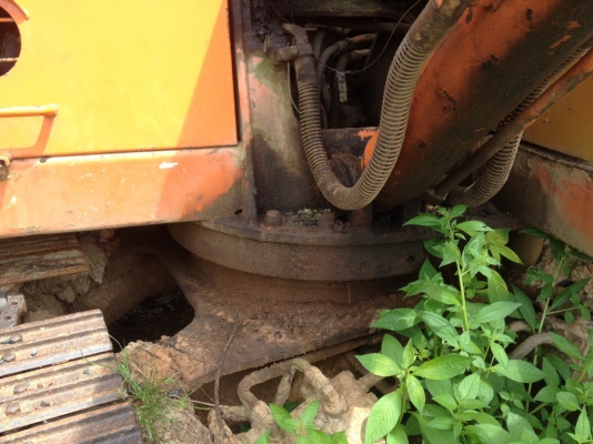 ขายรถแบคโฮ  ฮิตาชิ  รุ่น UH025