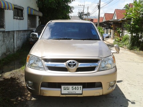ขายรถบ้าน กระบะ toyota Vigo 2500cc รุ่น G TOP หรือ ดาวน์ 50000 ก็ออกรถได้ครับ ขายรถบ้าน กระบะ toyota Vigo 2500cc รุ่น G TOP หรือ ดาวน์ 50000 ก็ออกรถได้ครับ
