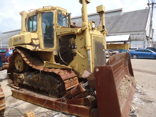 ขายรถแทร็กเตอร์CATD6HทูSN5780มีเล่มทะเบืยนเครืองร้อน