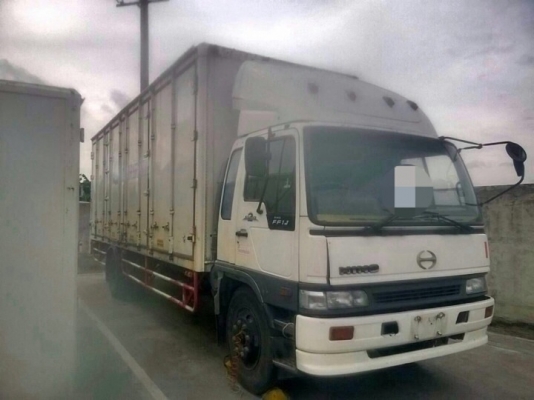 รถฮีโน่ 6 ล้อ ตู้แห้ง FF1J 220 แรงม้า. ปี 45 - 46 ( มีขาย 7 คัน ) สนใจติดต่อ 081 - 6079515 รถฮีโน่ 6 ล้อ ตู้แห้ง FF1J 220 แรงม้า. ปี 45 - 46 ( มีขาย 7 คัน ) สนใจติดต่อ 081 - 6079515