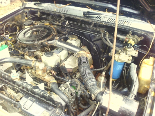 ขายนิสสันBIG M เครื่องดีเชล2.5 แอร์เย็น ล้อมแมก แมคลายเนอ คัดชีสวย ไม่ผุ