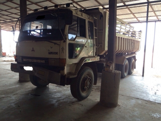 ขายตามสภาพMITSUBISHI TF5XXX 245แรงม้าดั๊มท้องเรือ สภาพสวยพร้อมใช้ ราคาต่อรองได้้ ติดต่อได้ที่คุณ อ๊อฟ พิจิตร 086-737-9991