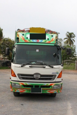 ขายด่วน Hino Mega สเป็คญี่ปุ่น มี3คัน ขายด่วน Hino Mega สเป็คญี่ปุ่น มี3คัน