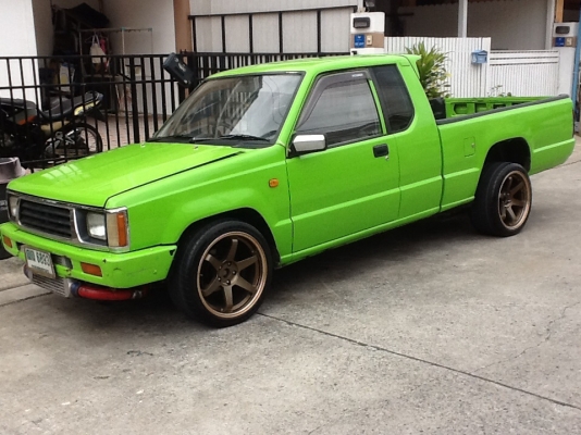 L200 แค้ป ซิ่งๆๆ