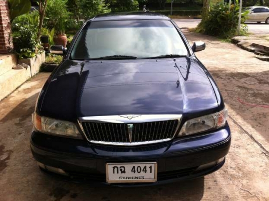 ลดราคา ขายด่วน  NISSAN CEFIRO A32 ปี2002 ตัวท๊อป เบาะหนังปรับไฟฟ้า