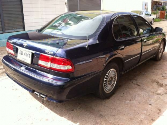 ลดราคา ขายด่วน  NISSAN CEFIRO A32 ปี2002 ตัวท๊อป เบาะหนังปรับไฟฟ้า