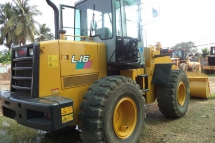 ขายรถแบคโฮ TCM L16-2 แขนยาว 410เมตร ยาง2ชั้น