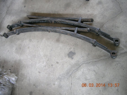 ... แหนบ เดิมๆ ติดรถ NAVARA 4WD ...