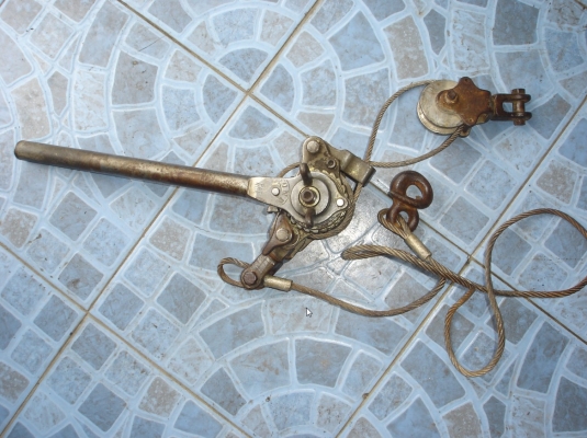 ขายรอกสลิง N.G.K ขนาด1ตัน