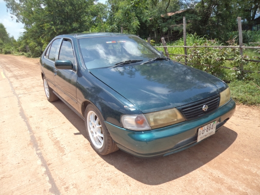 รถเก๋งนิสสัน สภาพดีราคาถูกๆ