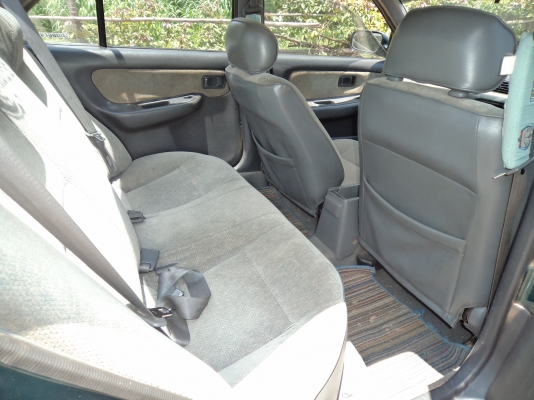 รถเก๋งนิสสัน สภาพดีราคาถูกๆ