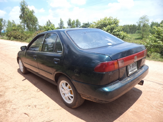 รถเก๋งนิสสัน สภาพดีราคาถูกๆ