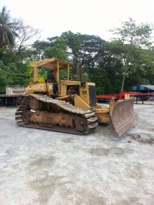 ขายแทรกเตอร์ D5H เกียร์ตัด สภาพพร้อมใช้ เอกสารเล่มทะเบียน สภาพเก่านอก