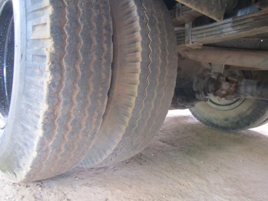 ขาย   เทลเลอร์บรรทุกรถเกี่ยวข้าวหรือแมคโคร เครื่อง 200แรงเทอร์โบ