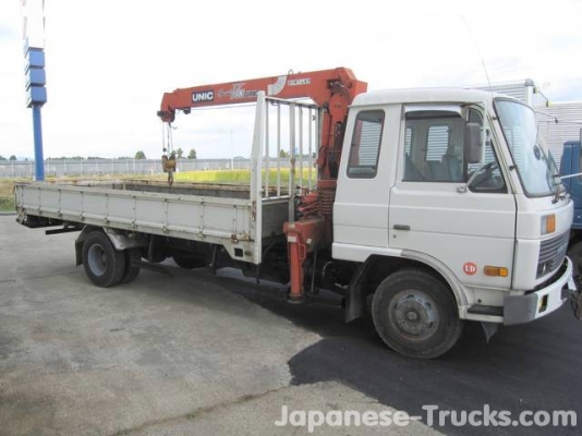 ขาย   เทลเลอร์บรรทุกรถเกี่ยวข้าวหรือแมคโคร เครื่อง 200แรงเทอร์โบ