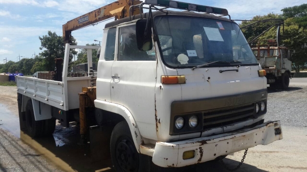 ขาย ISUZU JCM +เครน 3 ตัน กระบะบรรทุก 6 ล้อ