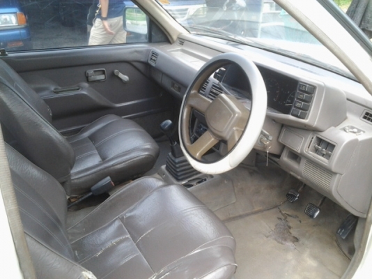 ขายมังกรปี90ตามสภาพคับ หน้าเดิม คานเดิม กระโปร่งเดิม เครื่องดี คัตซีสวย ลดเหลือ88000ด่วนคับขายถูกด่วนคับ