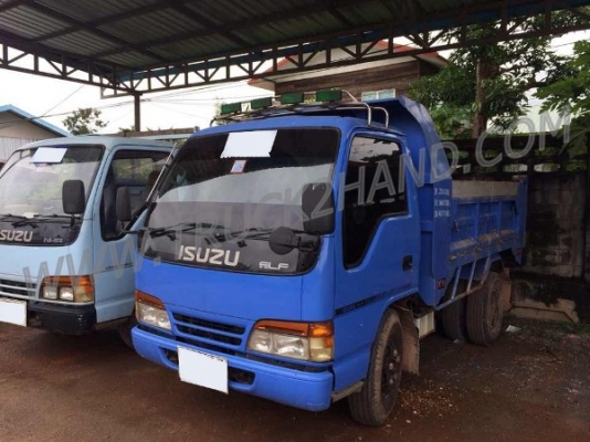 ISUZU 6 ล้อ ดัมพ์  135 แรงม้า ปี 2513