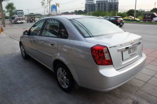 CHEV OPTRA 1.8 ปี 2007 ตัว TOP AUTO รถสวย เบาะหนัง แอร์เย็นๆ ล้อ MAX ARIBAG คู่หน้า เบรคระบบ ABS เครื่องเดิมๆวิ่งดี ช่วงล่างแน่น ไม่เคยติดแก็ส ภายในสภาพสวย สีสวย รถพร้อมใช้งาน จัดไฟแนนได้