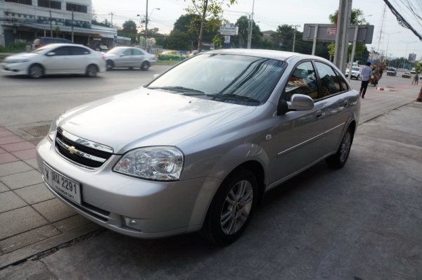 CHEV OPTRA 1.8 ปี 2007 ตัว TOP AUTO รถสวย เบาะหนัง แอร์เย็นๆ ล้อ MAX ARIBAG คู่หน้า เบรคระบบ ABS เครื่องเดิมๆวิ่งดี ช่วงล่างแน่น ไม่เคยติดแก็ส ภายในสภาพสวย สีสวย รถพร้อมใช้งาน จัดไฟแนนได้