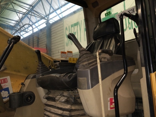 CAT 320CL บูมยาวนำเข้าจากญี่ปุ่น ยังไม่เคยใช้งานในไทย ขายถูกครับ