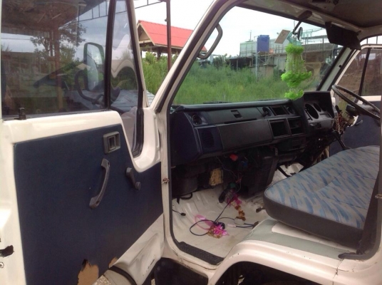 ขายรถ ไดน่า350 เครื่องดี แชสซีสวยมาก หัวไม่มีผุ พวงมาลัยพาเวอร์ ขายรถ ไดน่า350 เครื่องดี แชสซีสวยมาก หัวไม่มีผุ พวงมาลัยพาเวอร์