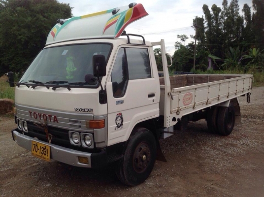 ขายรถ ไดน่า350 เครื่องดี แชสซีสวยมาก หัวไม่มีผุ พวงมาลัยพาเวอร์ ขายรถ ไดน่า350 เครื่องดี แชสซีสวยมาก หัวไม่มีผุ พวงมาลัยพาเวอร์