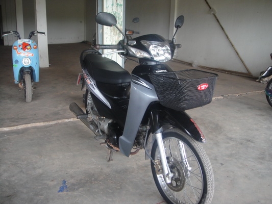 ขายฮอนด้าเวฟ 100 Ubox สีเทา-ดำ ทะเบียนพร้อมชุดโอน ขายฮอนด้าเวฟ 100 Ubox สีเทา-ดำ ทะเบียนพร้อมชุดโอน