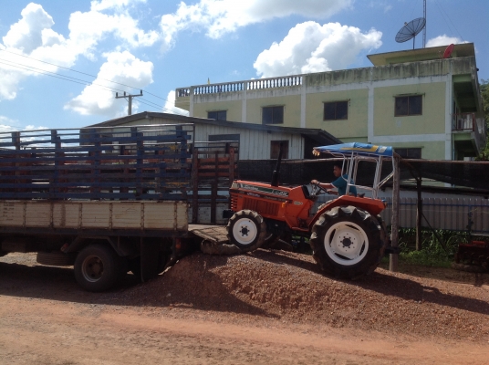 ปัญญาแทรคเตอร์มาแล้ว...จัดมาให้ครับ คูโบต้า L1-26 พร้อมโรตาลี่ จัดส่ง อ.ศรีประจัน จ.สุพรรณบุรี